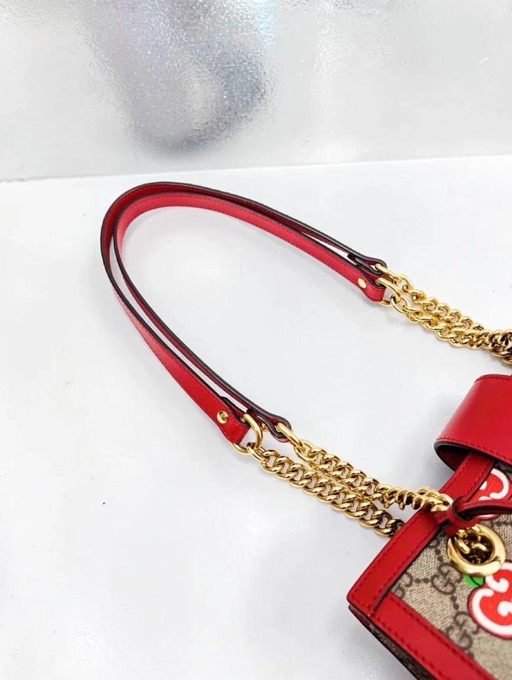 Gucci Limited Edition Padlock Small GG Supreme Apple Bag Shoulder Bag - Picture 9 of 14